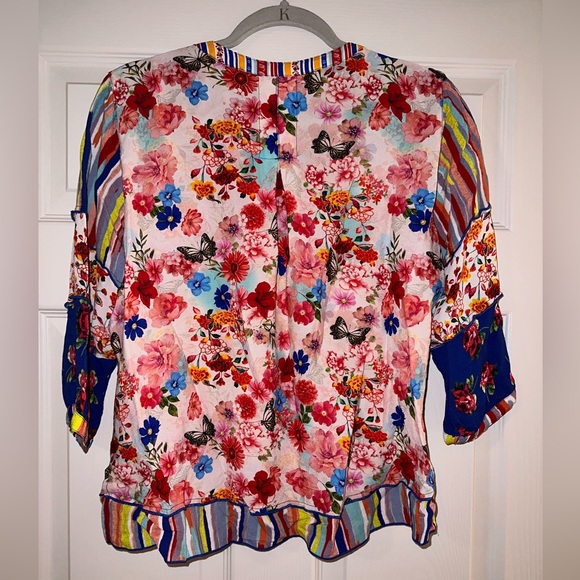 John Mark Embroidered Floral Print Woven Tunic - Picture 8 of 8